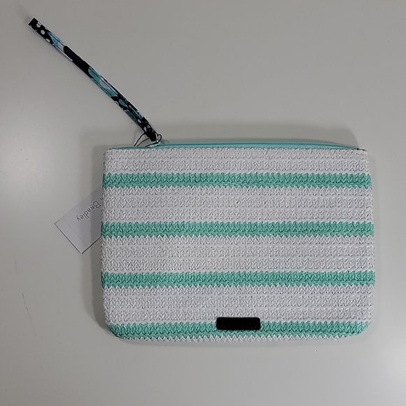 Vera Bradley Blue Star Medallion Straw Beach Wrislet with Sea Turtle - Picture 5 of 6